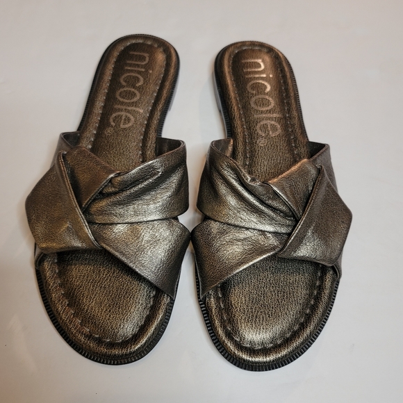 Nicole Pewter Effie Sandals Sz 8 - Picture 4 of 6